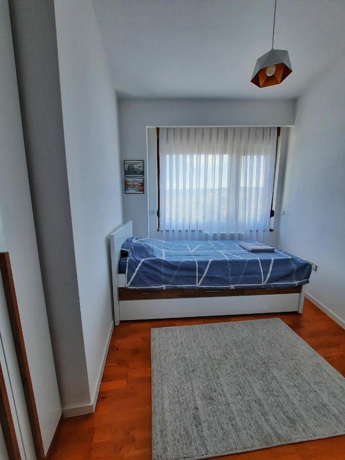 Luxury Sky View Apartment Pristina Exterior photo