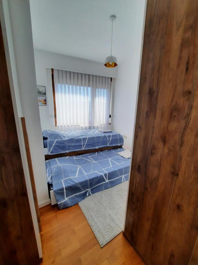 Luxury Sky View Apartment Pristina Exterior photo